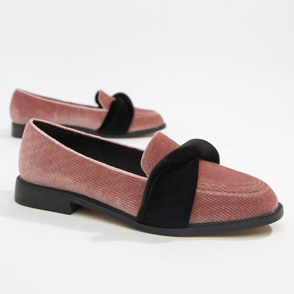 Nᴇᴡ ASOS Mᴀᴅᴀʟʏɴ Cᴏʀᴅᴜʀᴏʏ Lᴏᴀғᴇʀs ɪɴ Bʟᴜsʜ - Picture 2 of 5